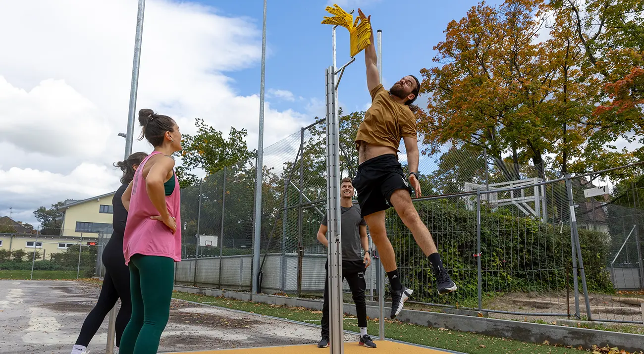 Projekt Freiburger Turnerschaft: Hochsprung